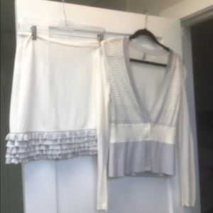 Elegant Iisli two piece cream/silver knit set.